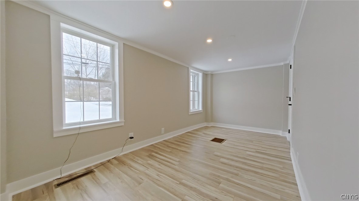 623 West Thomas Street Rome, NY 13440 - Photo 14 of 45