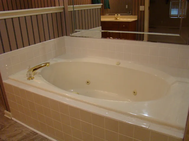 a bathroom with a bathtub