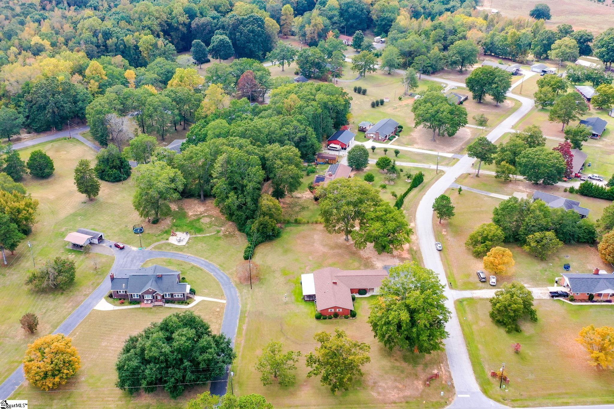 29 Ridge Drive Laurens, SC 29360 - Photo 32 of 36