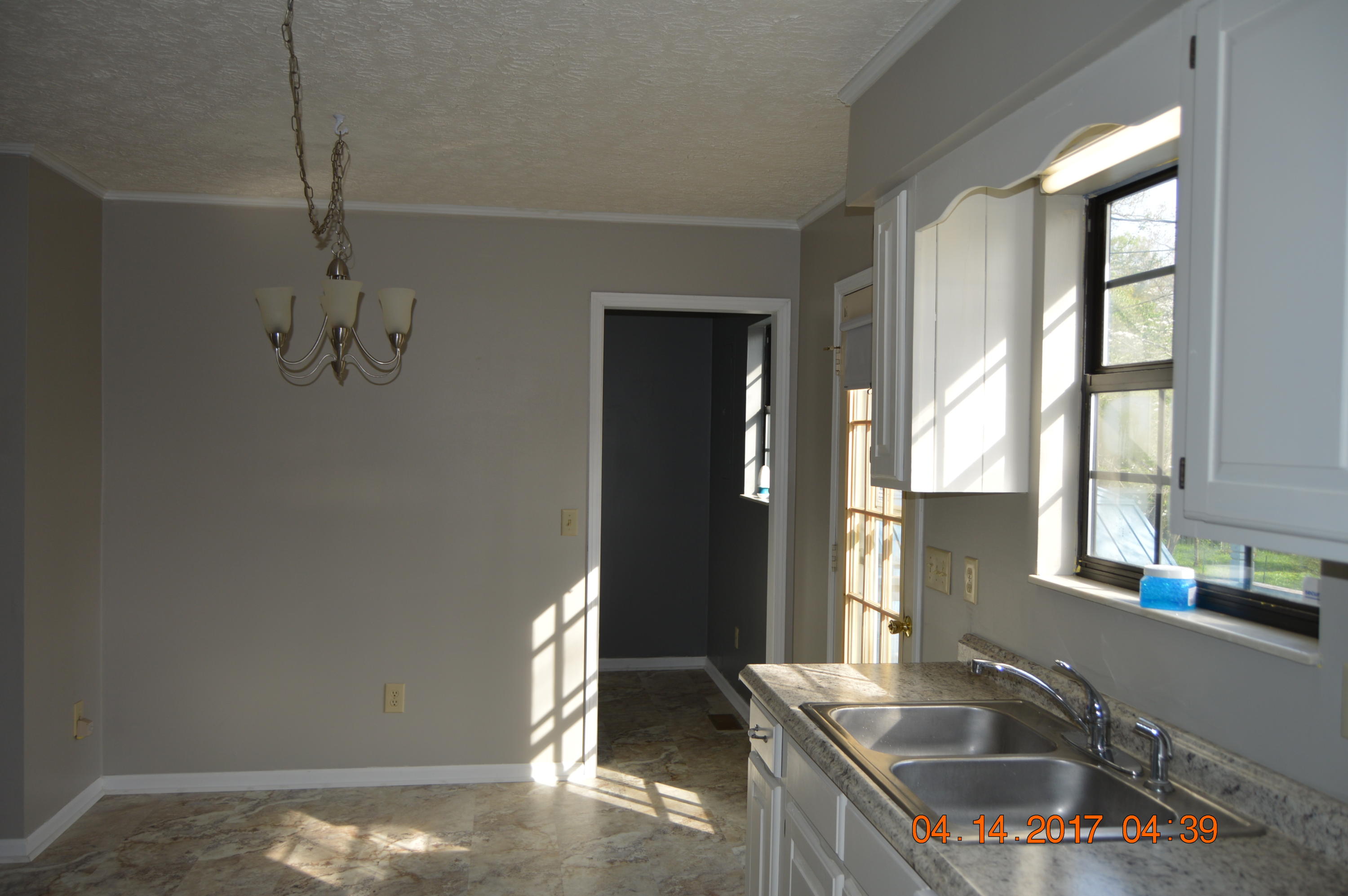 104 Runnymeade Road Crossville, TN 38558 - Photo 9 of 20 DSC_1048