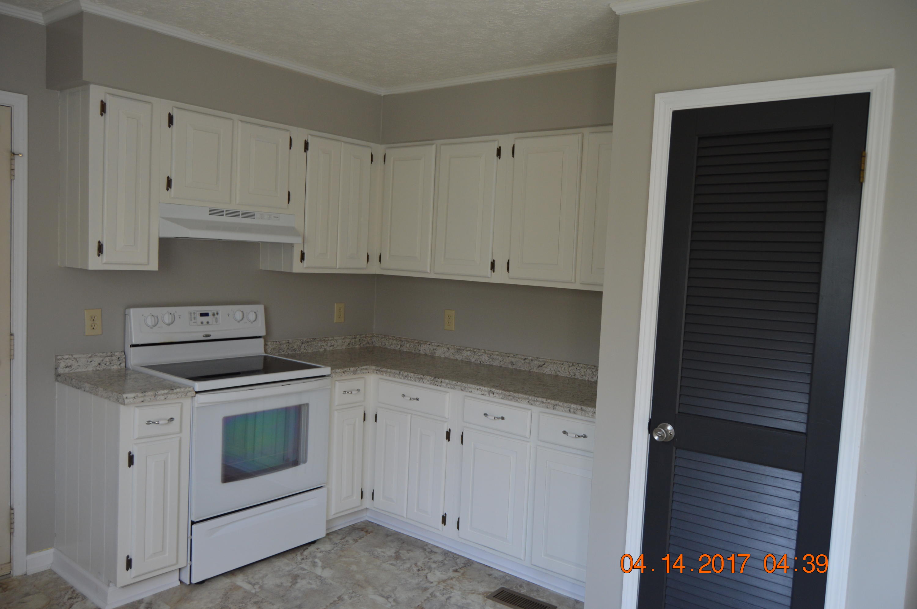 104 Runnymeade Road Crossville, TN 38558 - Photo 10 of 20 DSC_1049