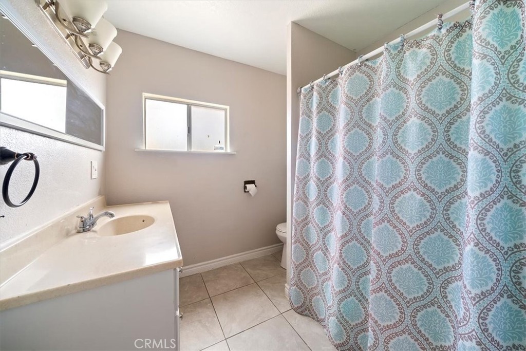 20548 Neuralia Road California City, CA 93505 - Photo 37 of 49