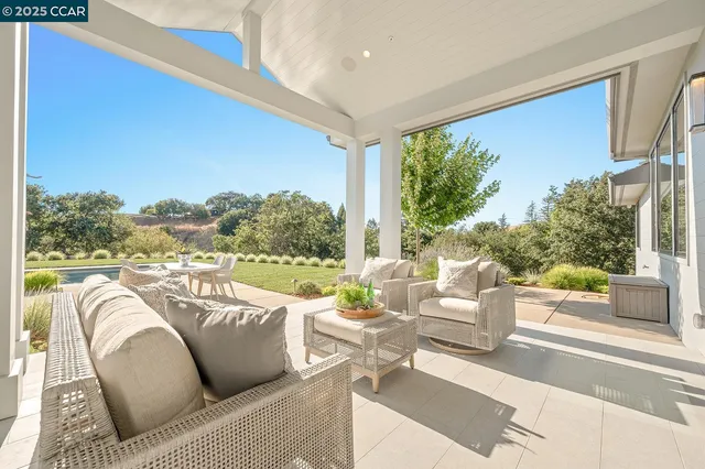 $7,495,000 | 11 Lucas Ranch Court, Lafayette, CA 94549