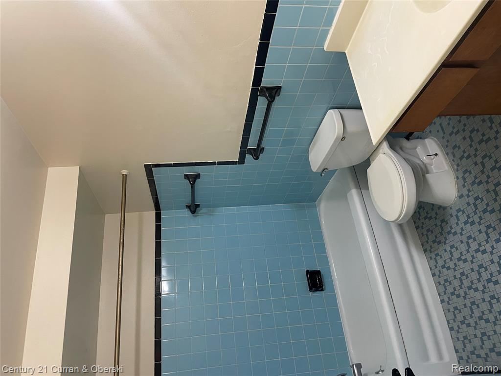125 Arcola Street, Unit 6 Inkster, MI 48141 - Photo 16 of 17