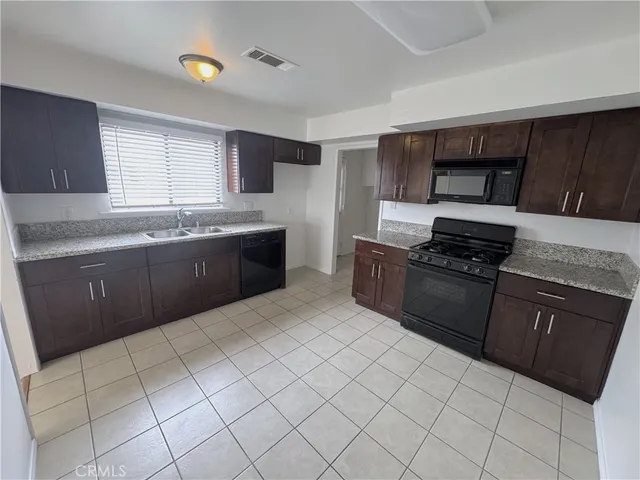 $439,950 | 44450 Lowtree Avenue, Lancaster, CA 93534