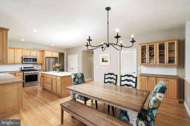 $819,900 | 71 Hemlock Drive, New Egypt, NJ 08533