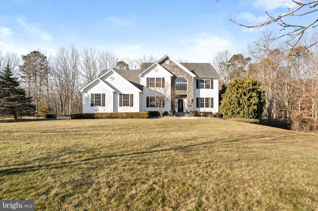 $819,900 | 71 Hemlock Drive, New Egypt, NJ 08533