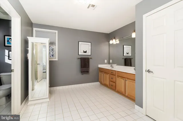 $819,900 | 71 Hemlock Drive, New Egypt, NJ 08533