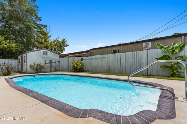 $269,900 | 103 Woodrow Street, Tabor City, NC 28463