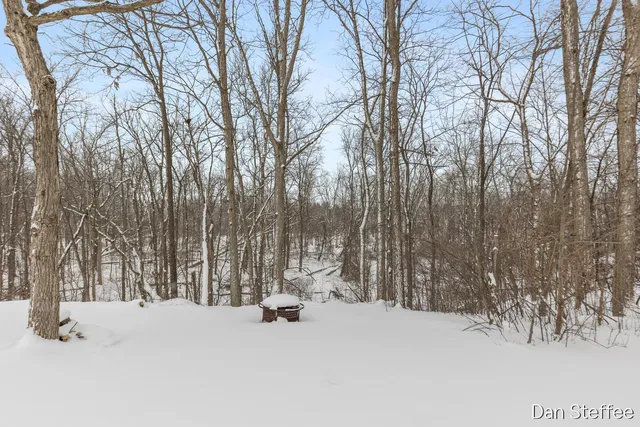 $375,000 | 3195 Nature View Drive Southeast, Grand Rapids, MI 49512