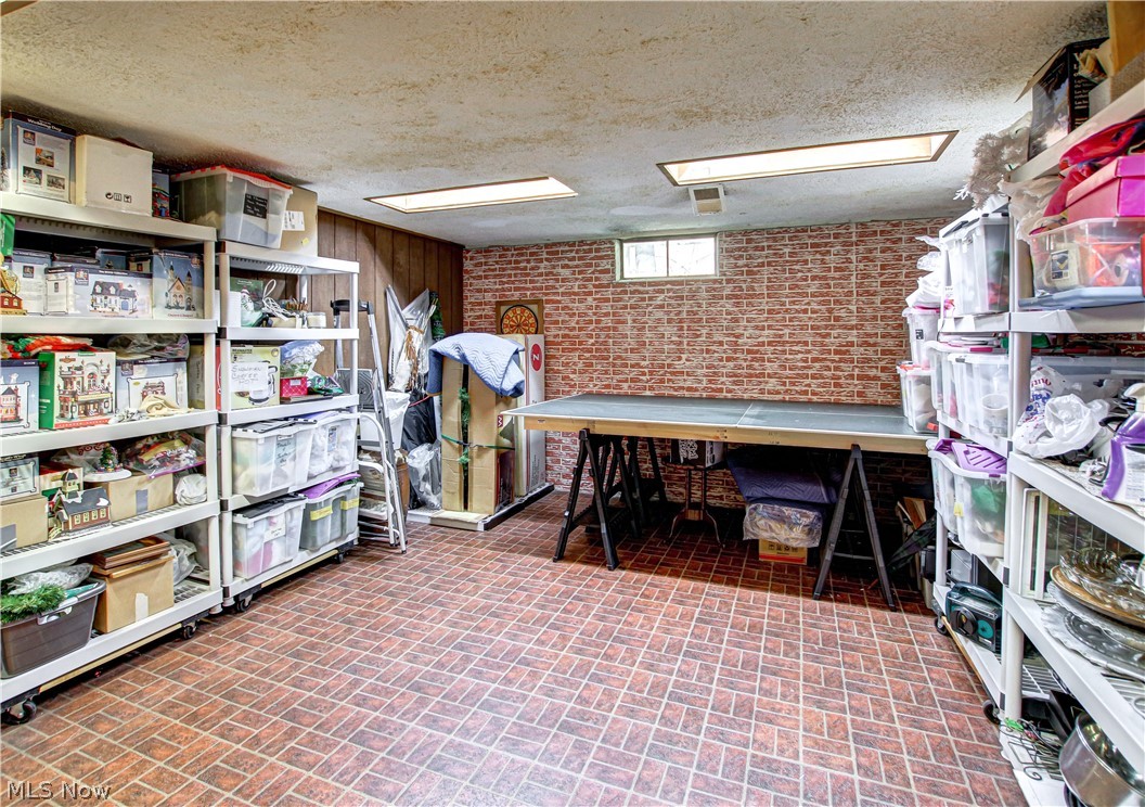 680 Bartlett Road Aurora, OH 44202 - Photo 25 of 35 Gallery Image 25