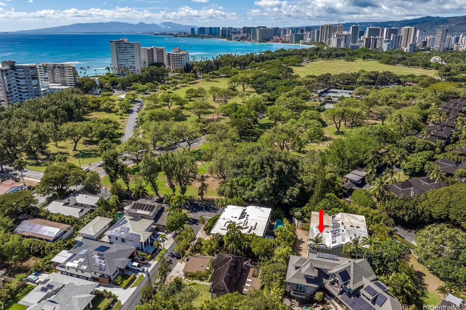 2929 Poni Moi Road, Unit 4 Honolulu, HI 96815 - Photo 11 of 25 a picture of city view