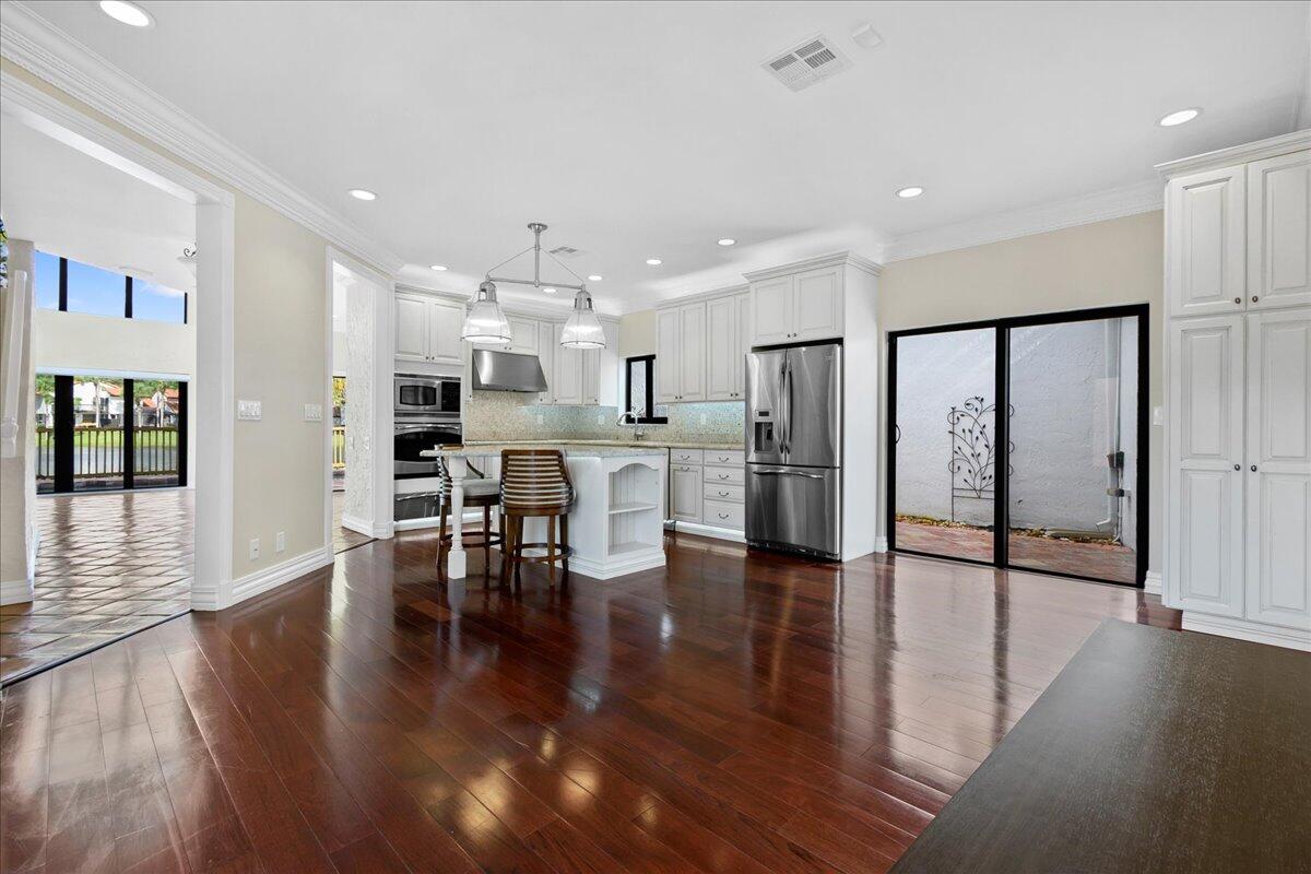 5516 Anderson Way Boca Raton, FL 33486 - Photo 12 of 40 14-LUX5850