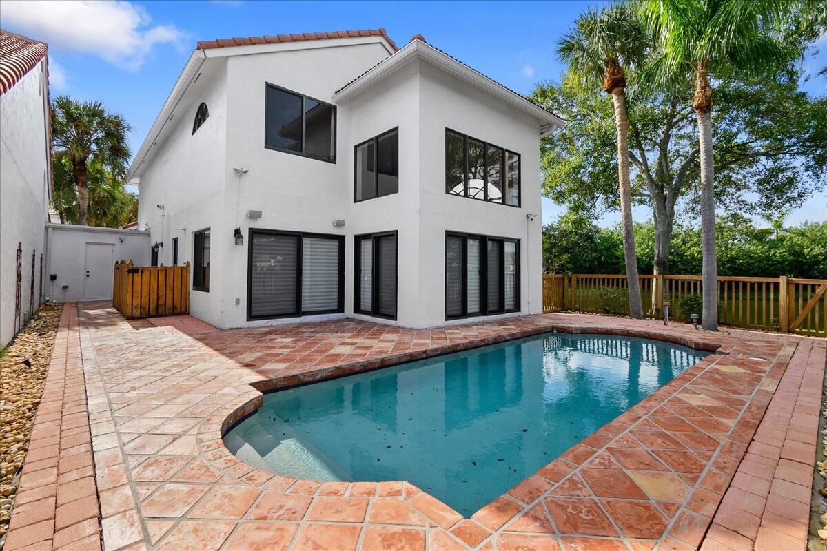 5516 Anderson Way Boca Raton, FL 33486 - Photo 3 of 40 Back of Home