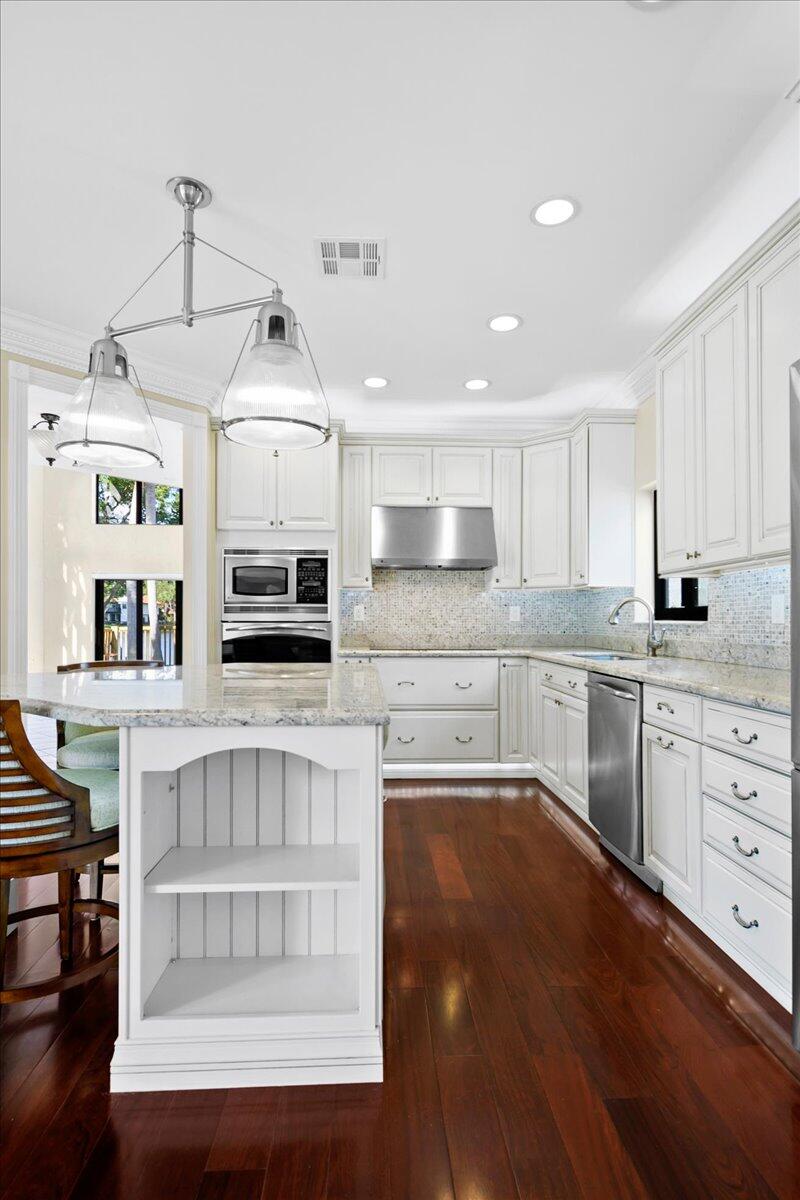 5516 Anderson Way Boca Raton, FL 33486 - Photo 37 of 40 43-LUX6055