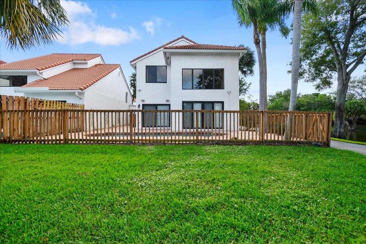 5516 Anderson Way Boca Raton, FL 33486 - Photo 7 of 40 04-LUX5780