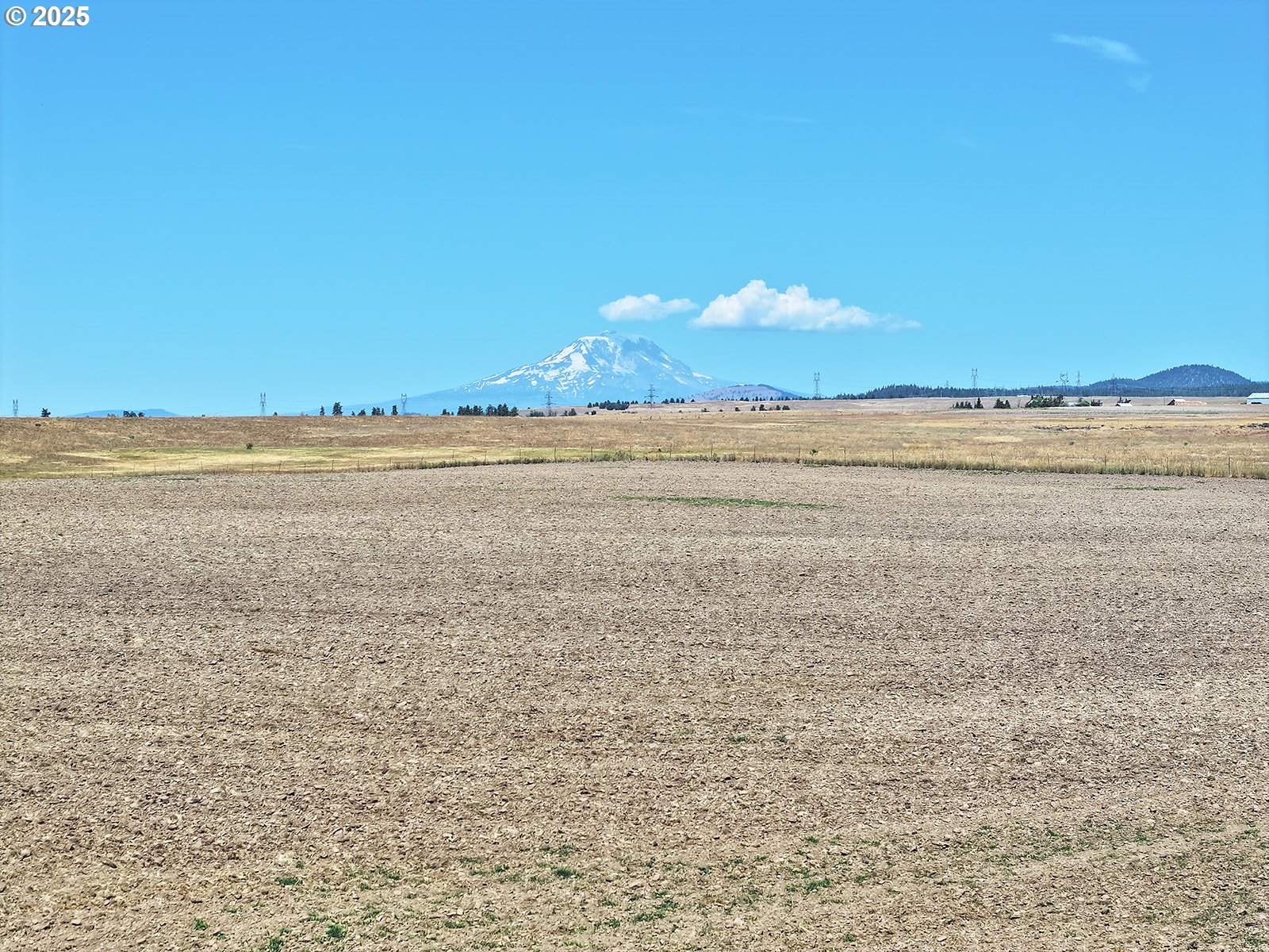 0 North Fairgrounds Road Goldendale, WA 98620 - Photo 18 of 48 a view of an ocean and beach