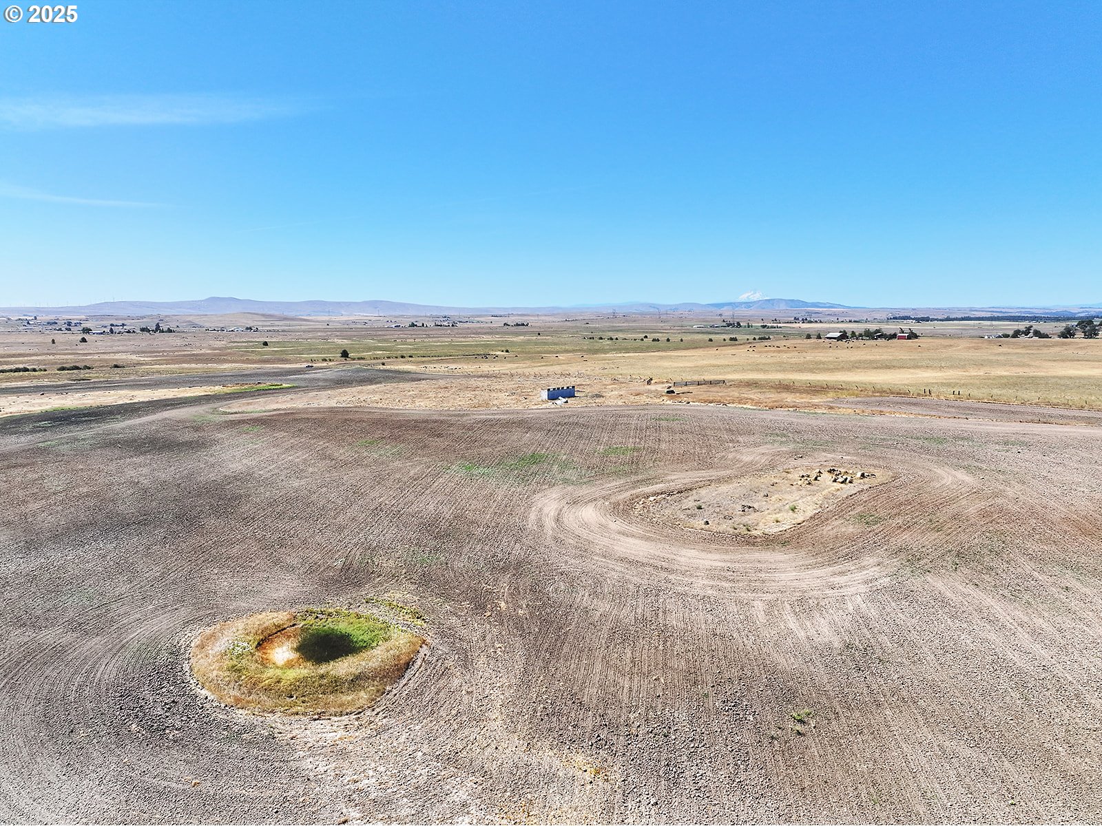 0 North Fairgrounds Road Goldendale, WA 98620 - Photo 33 of 48 a view of an ocean and beach