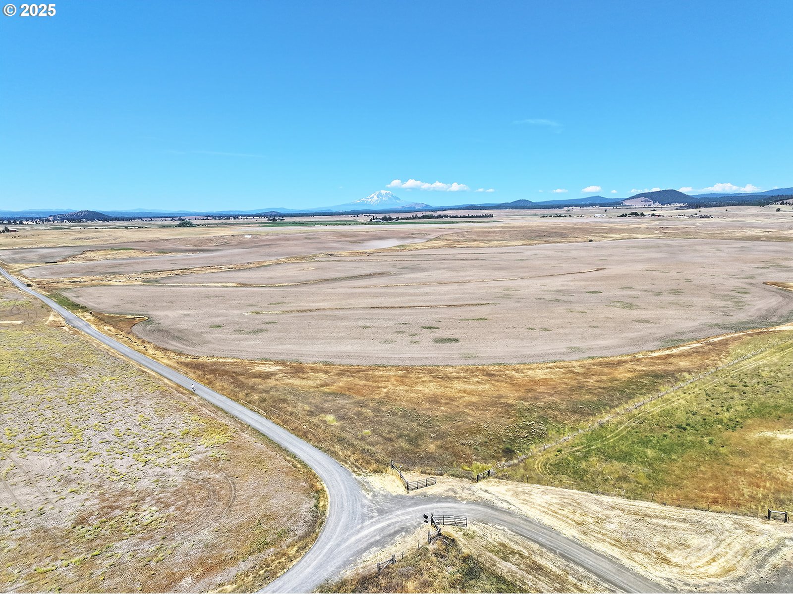 0 North Fairgrounds Road Goldendale, WA 98620 - Photo 36 of 48 a view of an ocean and beach