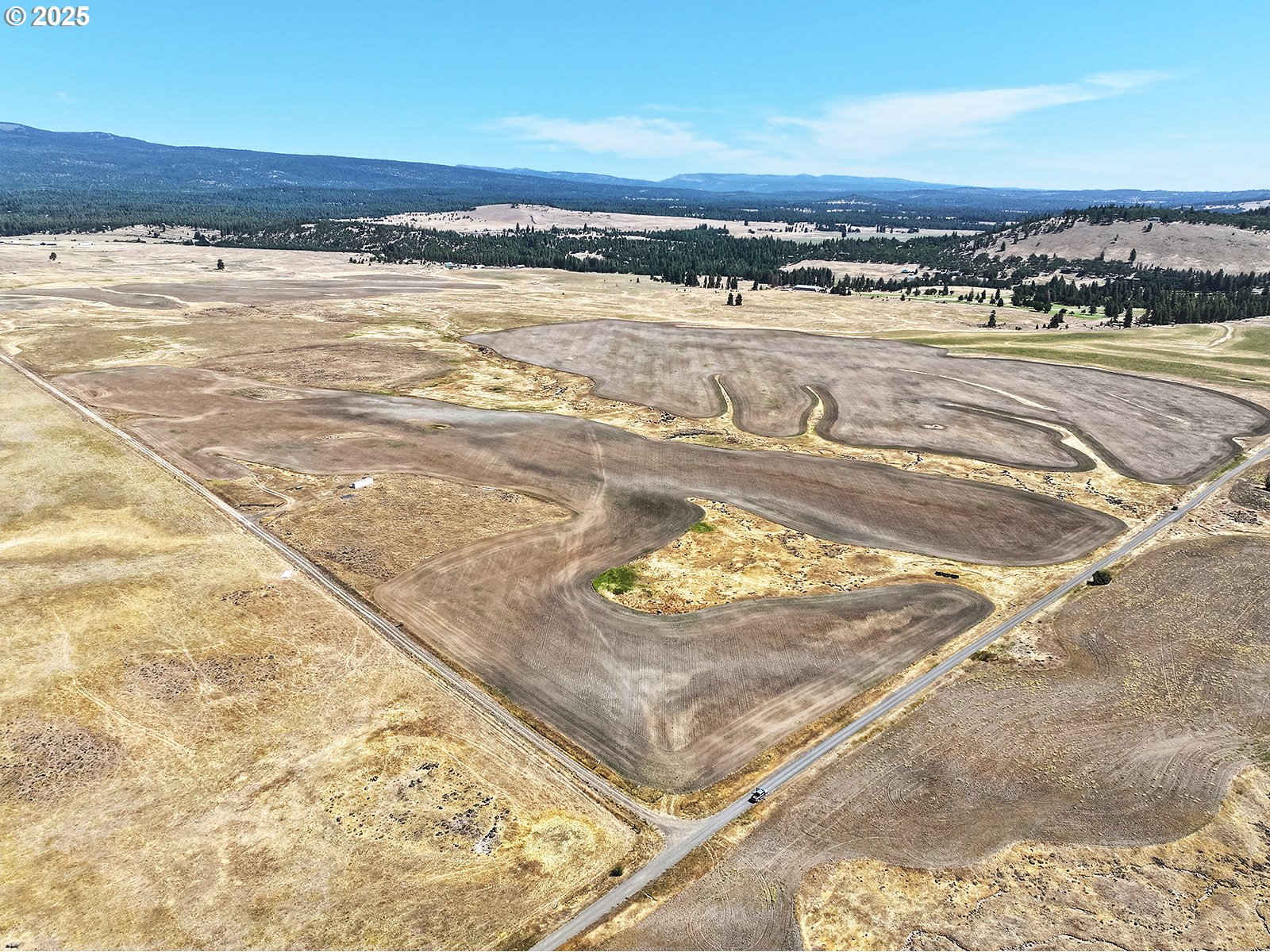0 North Fairgrounds Road Goldendale, WA 98620 - Photo 8 of 48 a view of an ocean and beach