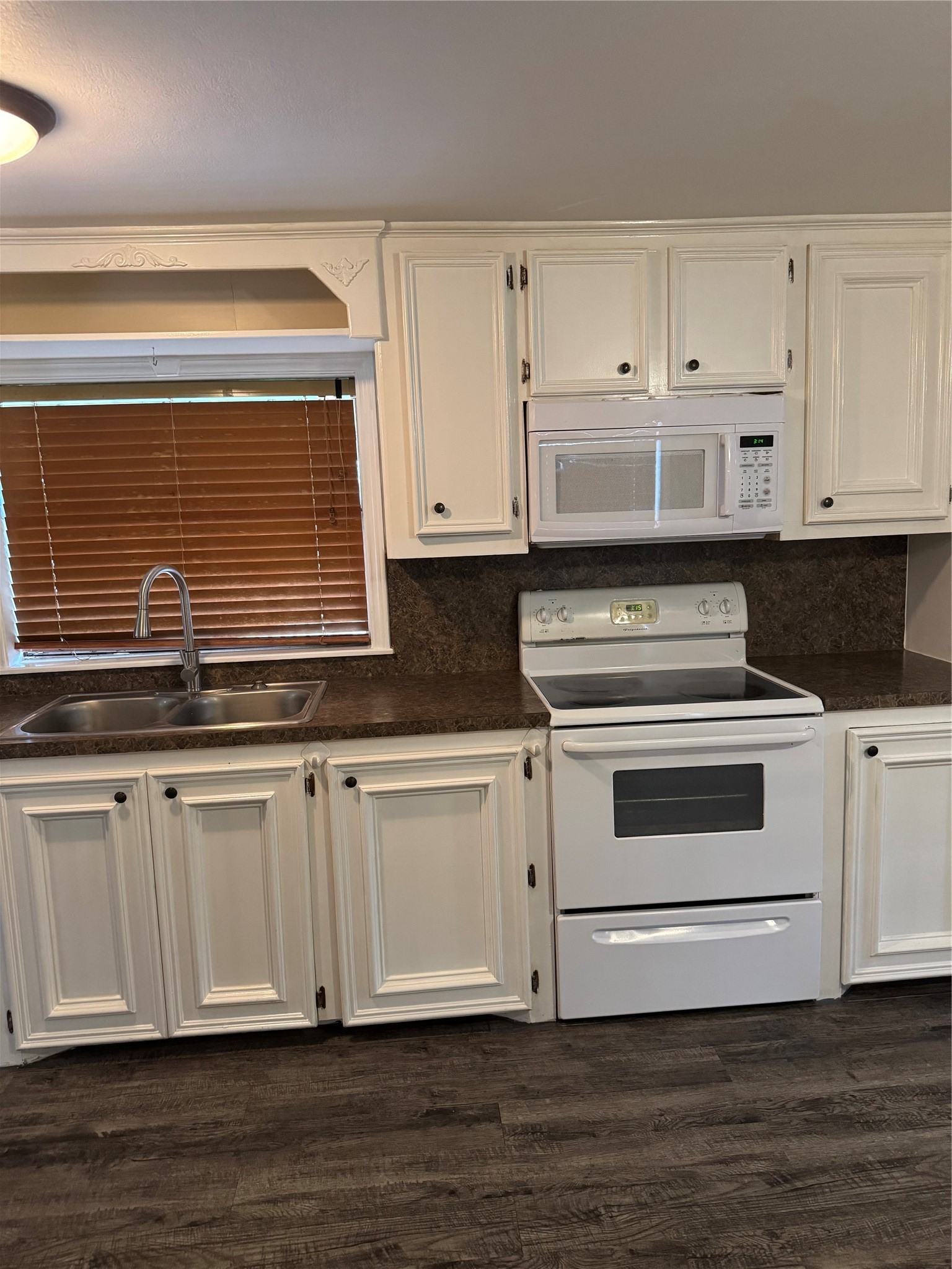 36022 Lomax Road Brookshire, TX 77423 - Photo 6 of 21