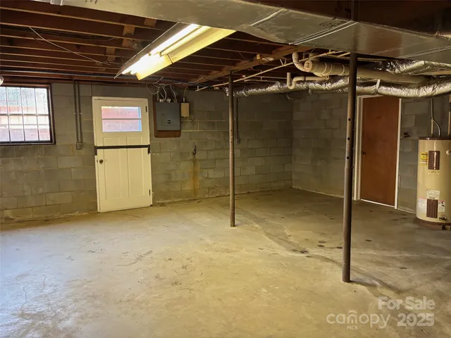 $585,000 | 150 Old Georgia Road, Statesville, NC 28625