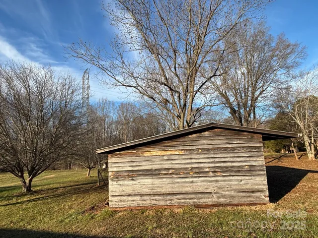 $585,000 | 150 Old Georgia Road, Statesville, NC 28625