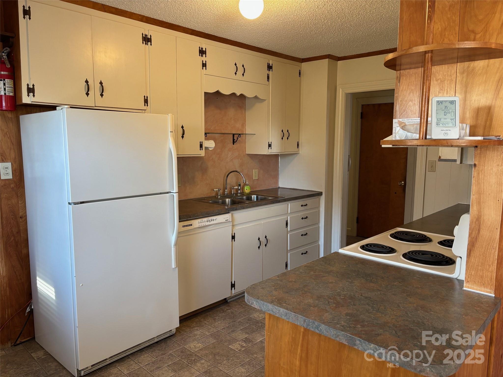 150 Old Georgia Road Statesville, NC 28625 - Photo 9 of 42