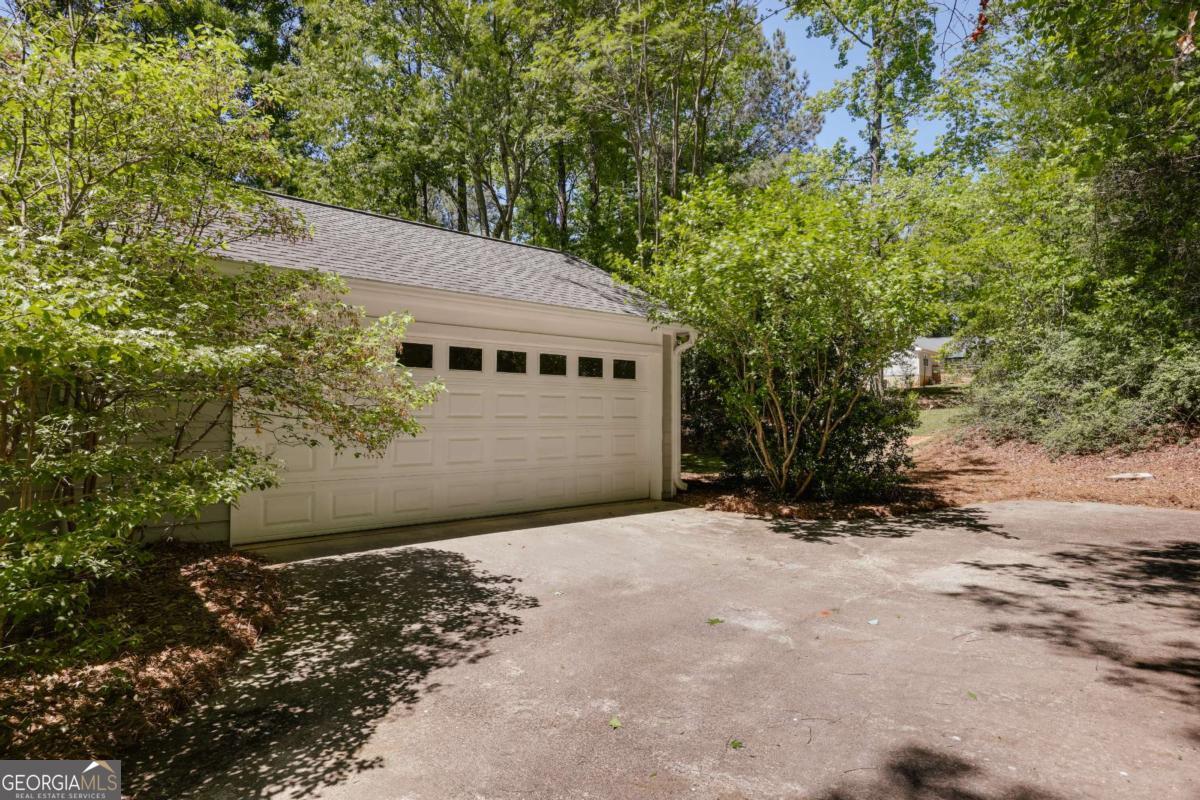 180 Pointers Ridge Road Athens, GA 30606 - Photo 35 of 40 Gallery Image 35