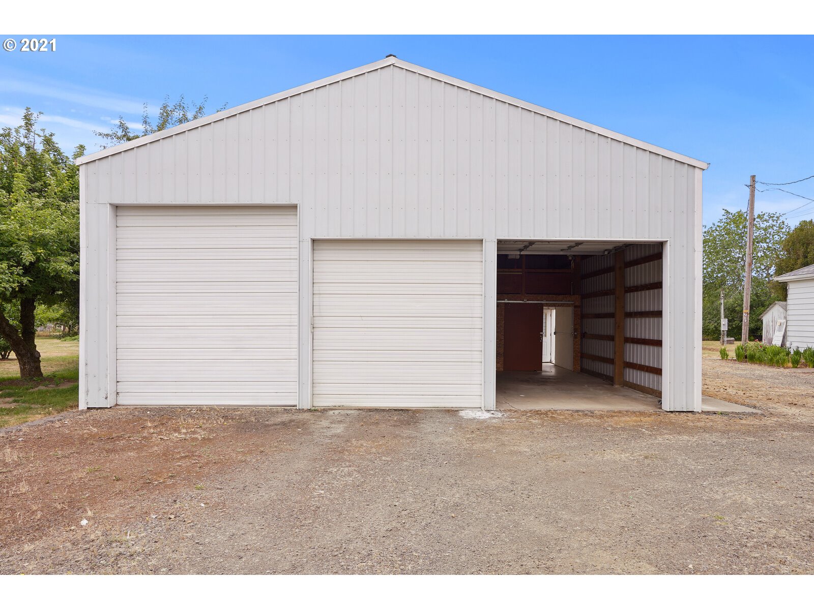 34690 Riverside Drive Albany, OR 97321 - Photo 26 of 32 Gallery Image 26