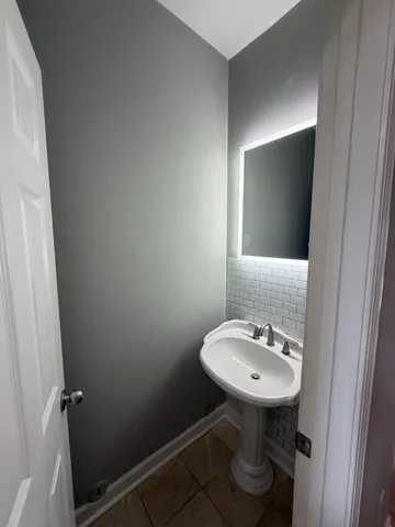 $2,595 | 7975 Squirrel Wood Court, Ooltewah, TN 37363