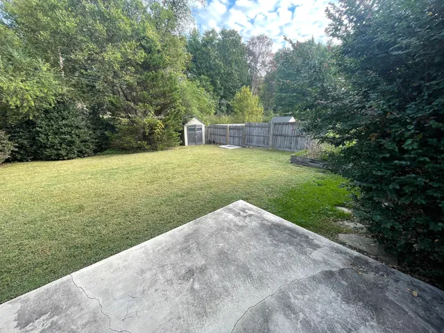 $2,595 | 7975 Squirrel Wood Court, Ooltewah, TN 37363