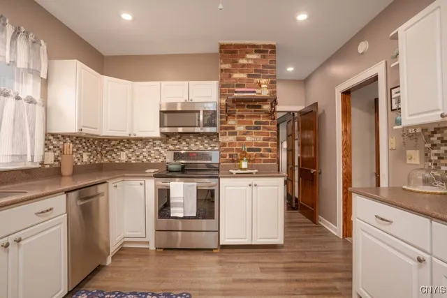 $194,900 | 111 East German Street, Herkimer, NY 13350