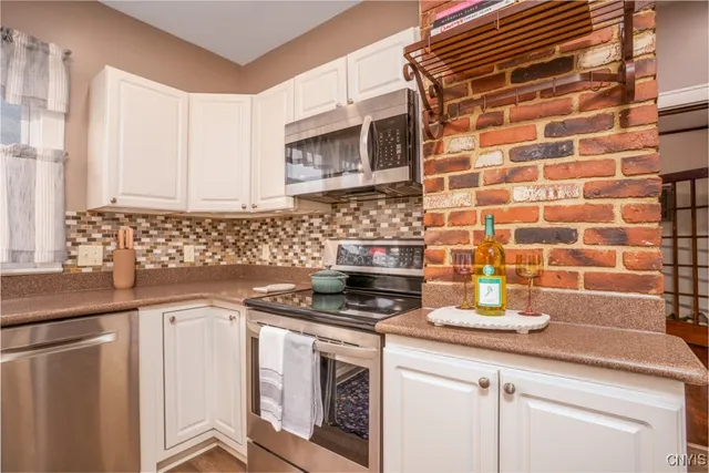 $194,900 | 111 East German Street, Herkimer, NY 13350