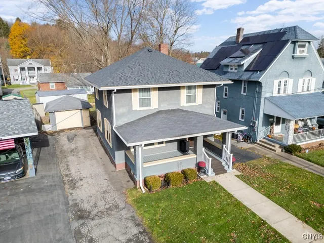 $194,900 | 111 East German Street, Herkimer, NY 13350