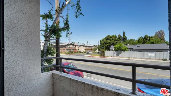 $675,000 | 13920 Moorpark Street, Unit 106, Sherman Oaks, CA 91423