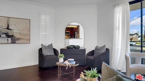 $675,000 | 13920 Moorpark Street, Unit 106, Sherman Oaks, CA 91423