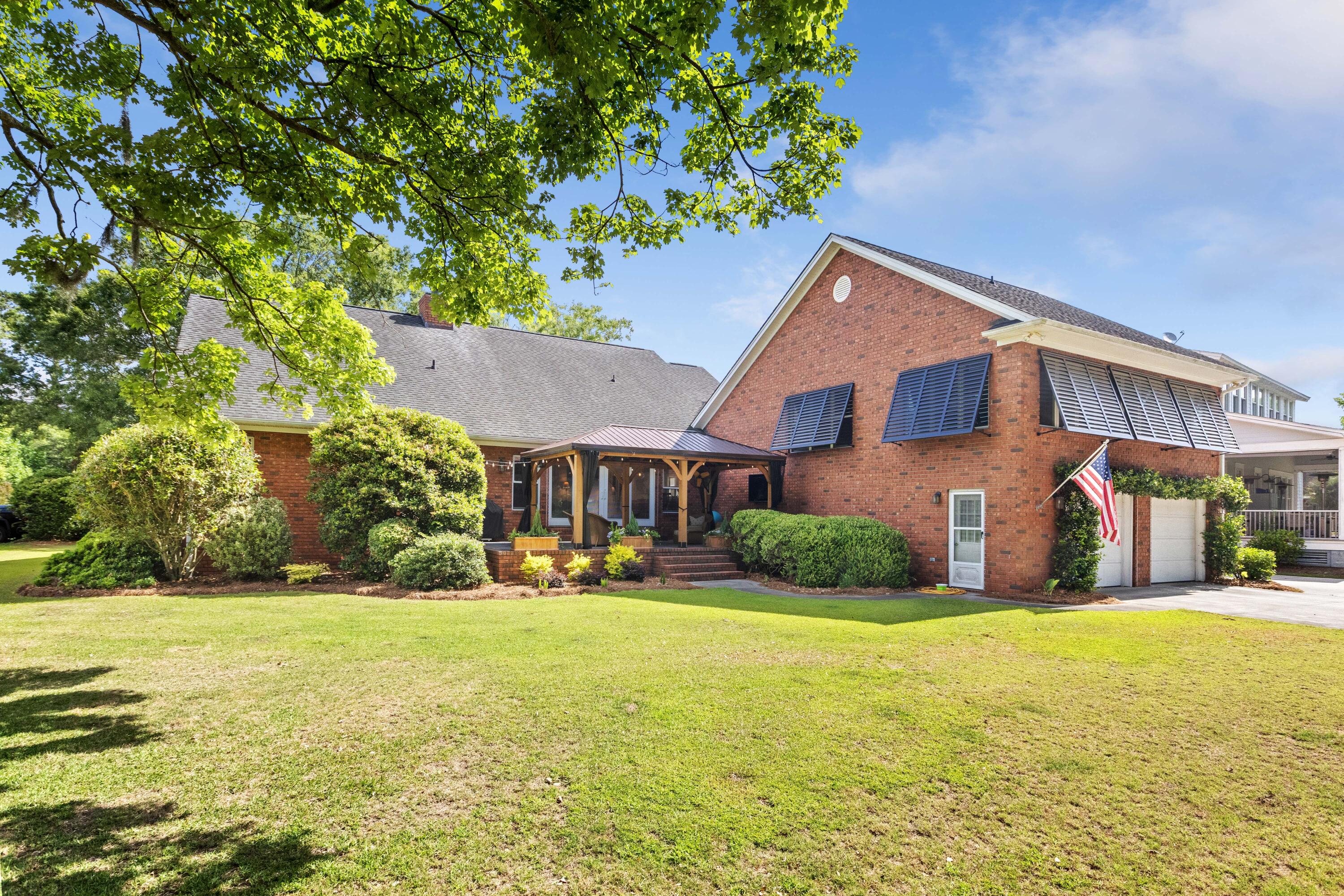 537 East Rice Planters Lane Mount Pleasant, SC 29464 - Photo 34 of 43 537ERicePlantersLn-CasaVerdeMediaLLC45