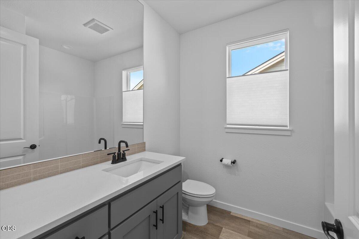 321 Arrowhead Trail Eagle Point, OR 97524 - Photo 7 of 35 Gallery Image 7