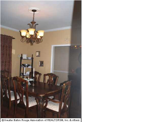 2911 Rene Beauregard Avenue Baton Rouge, LA 70820 - Photo 10 of 16 Gallery Image 10