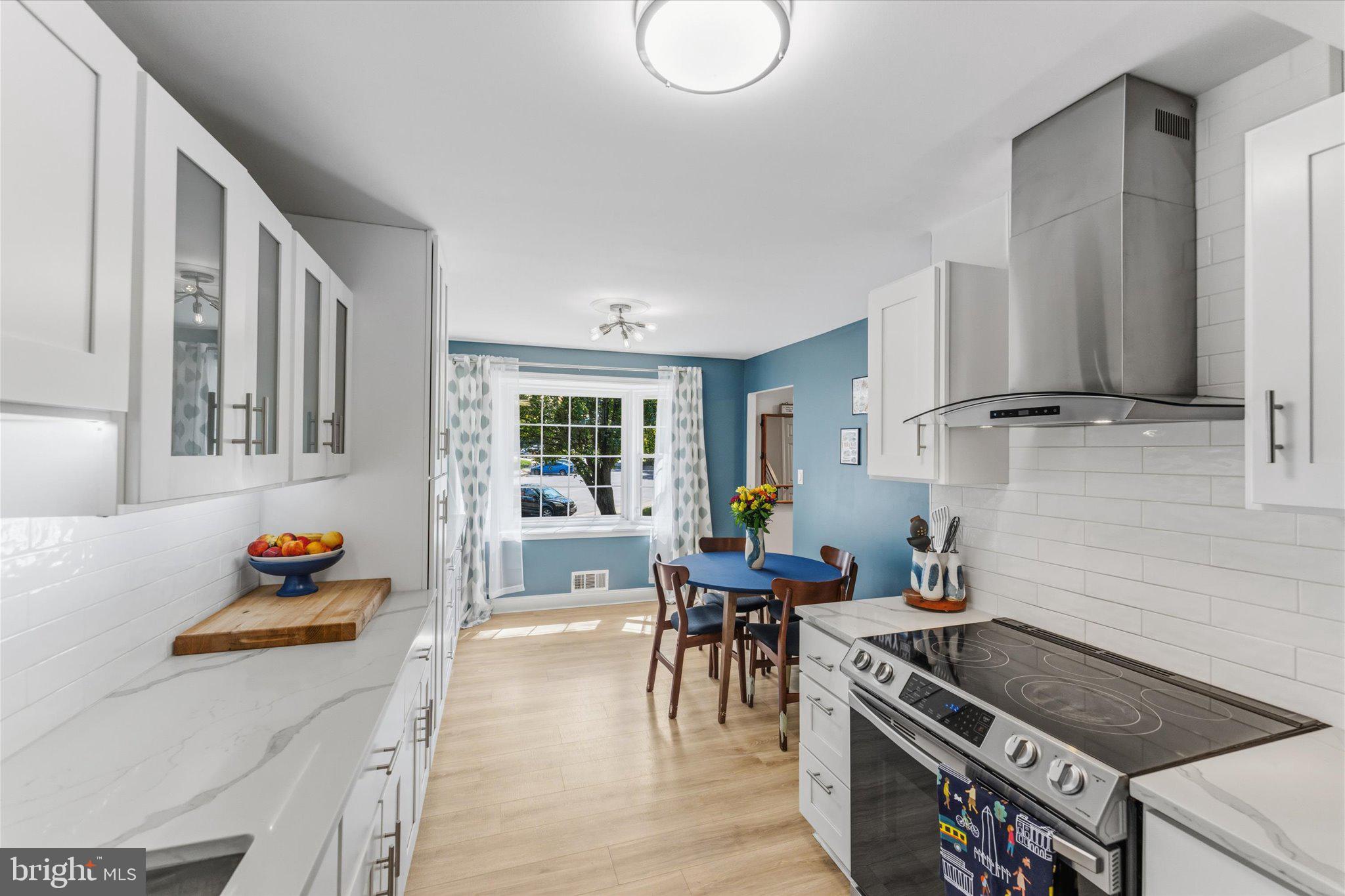 6865 Brian Michael Court Springfield, VA 22153 - Photo 11 of 44