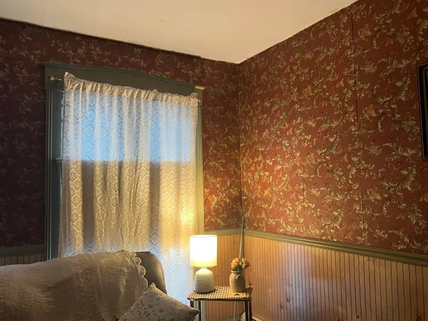 $129,000 | 9 Caernarvon Street, Fair Haven, VT 05743