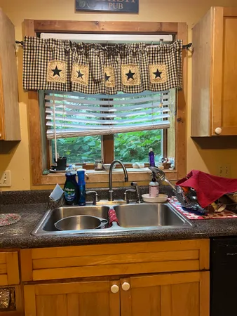 $129,000 | 9 Caernarvon Street, Fair Haven, VT 05743