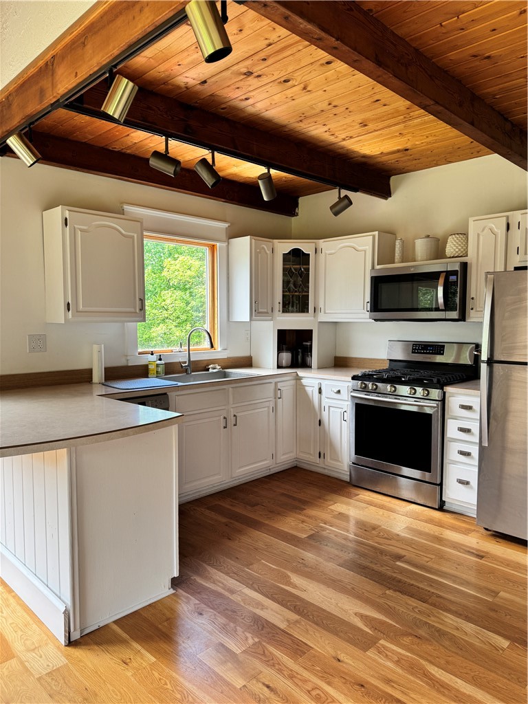 228 Staab Road Roxbury, NY 12474 - Photo 5 of 31