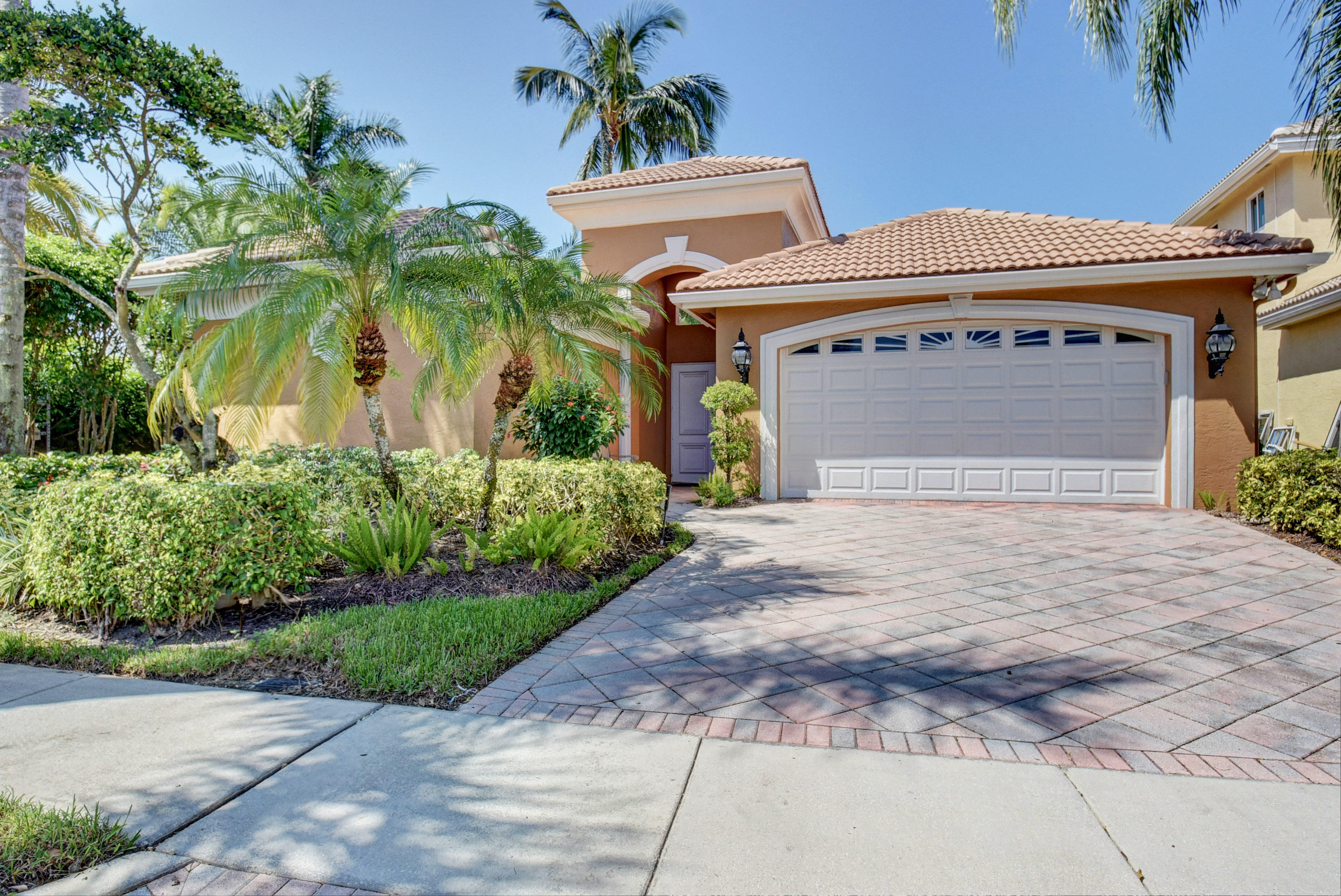 6501 Northwest 39th Terrace Boca Raton, FL 33496 - Photo 2 of 30 Exterior