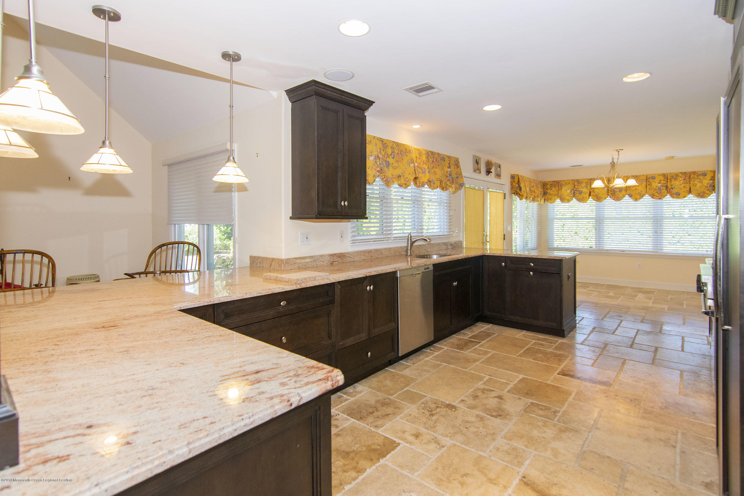 89 Flag Point Road Toms River, NJ 08753 - Photo 15 of 36 Kitchen 3