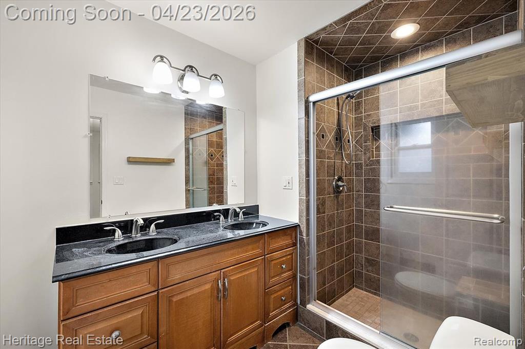 7640 Granite Washington, MI 48094 - Photo 17 of 37