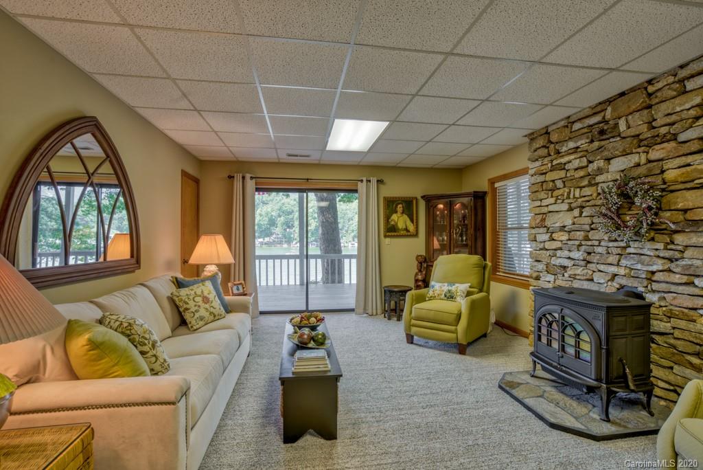 482 Cut Away Road Lake Lure, NC 28746 - Photo 21 of 48 Gallery Image 21