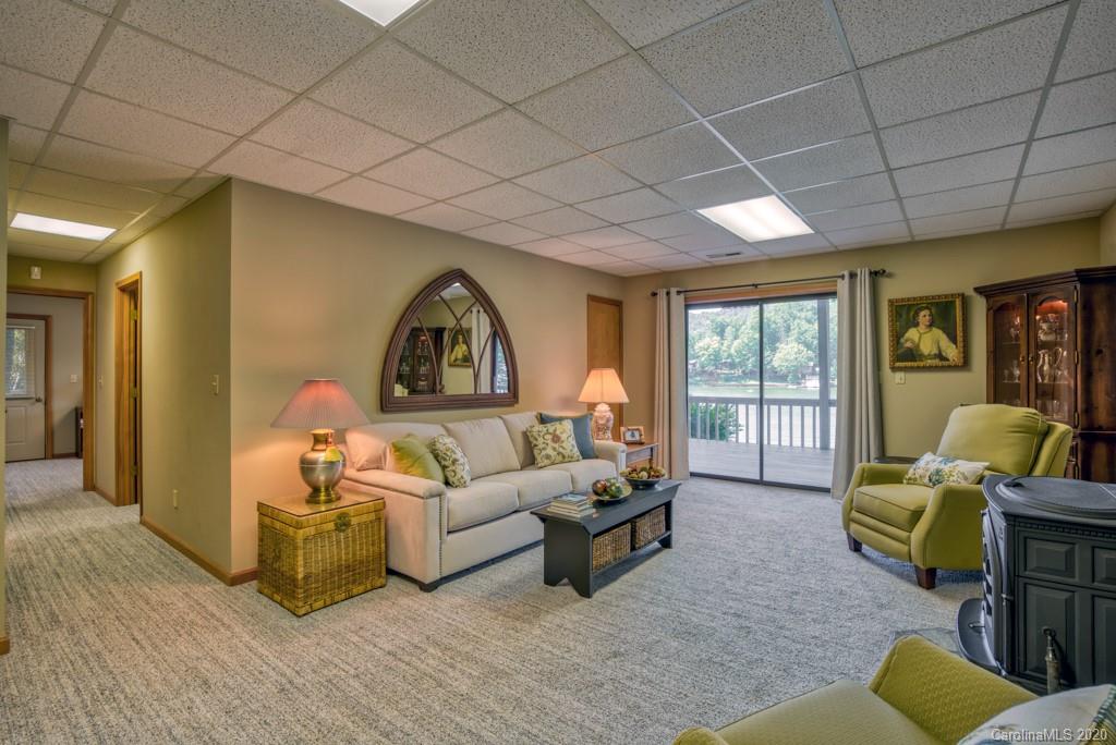 482 Cut Away Road Lake Lure, NC 28746 - Photo 23 of 48 Gallery Image 23