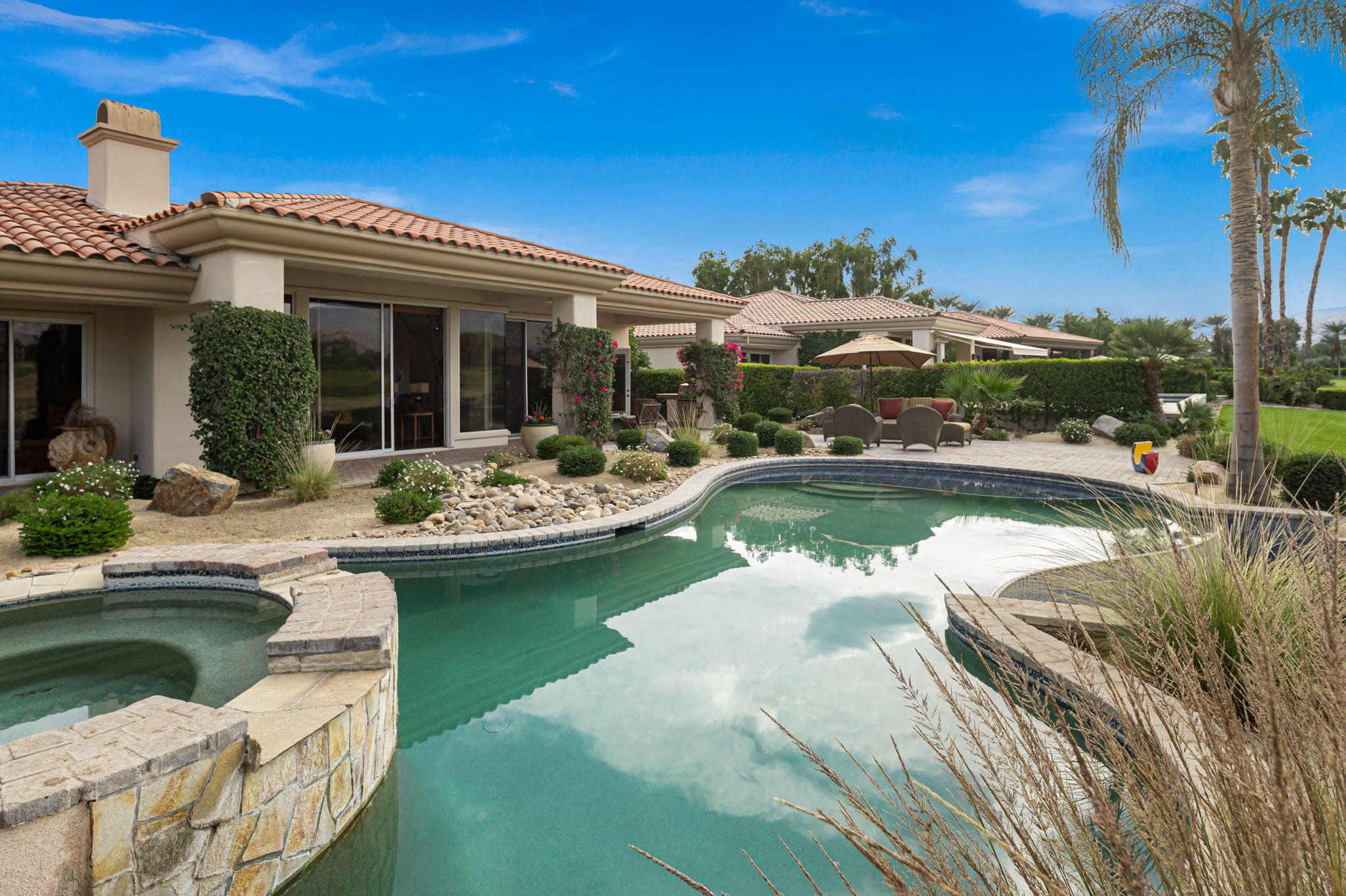 6 Legacy Place Rancho Mirage, CA 92270 - Photo 2 of 43 31-web-or-mls-JBLEgacy1120_031